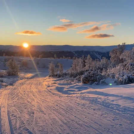 Relaxing Getaway With Sauna And Terrace * Beitostolen