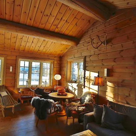 Vakantiehuis Relaxing Getaway With Sauna And Terrace *