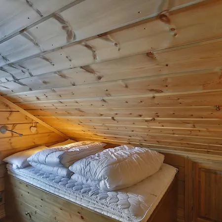 펜션 Relaxing Getaway With Sauna And Terrace