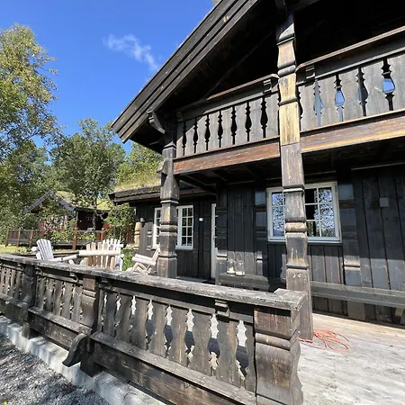 Vakantiehuis Relaxing Getaway With Sauna And Terrace Beitostolen