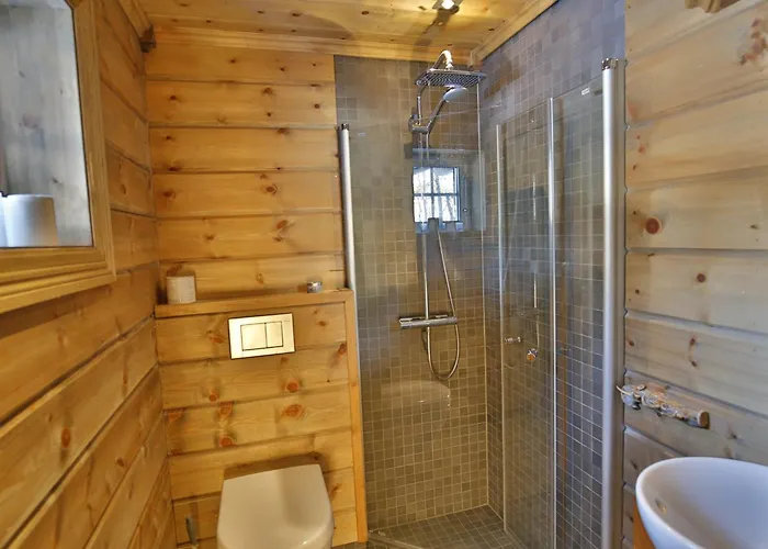 Vakantiehuis Relaxing Getaway With Sauna And Terrace